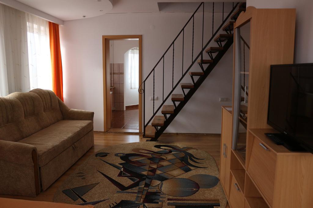 Pensiunea Amso Sibiu Buitenkant foto